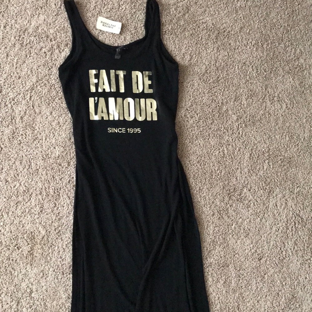 Cute maxi flow dress with spits on sides